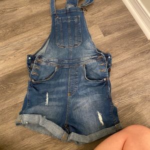 Francescas overalls !